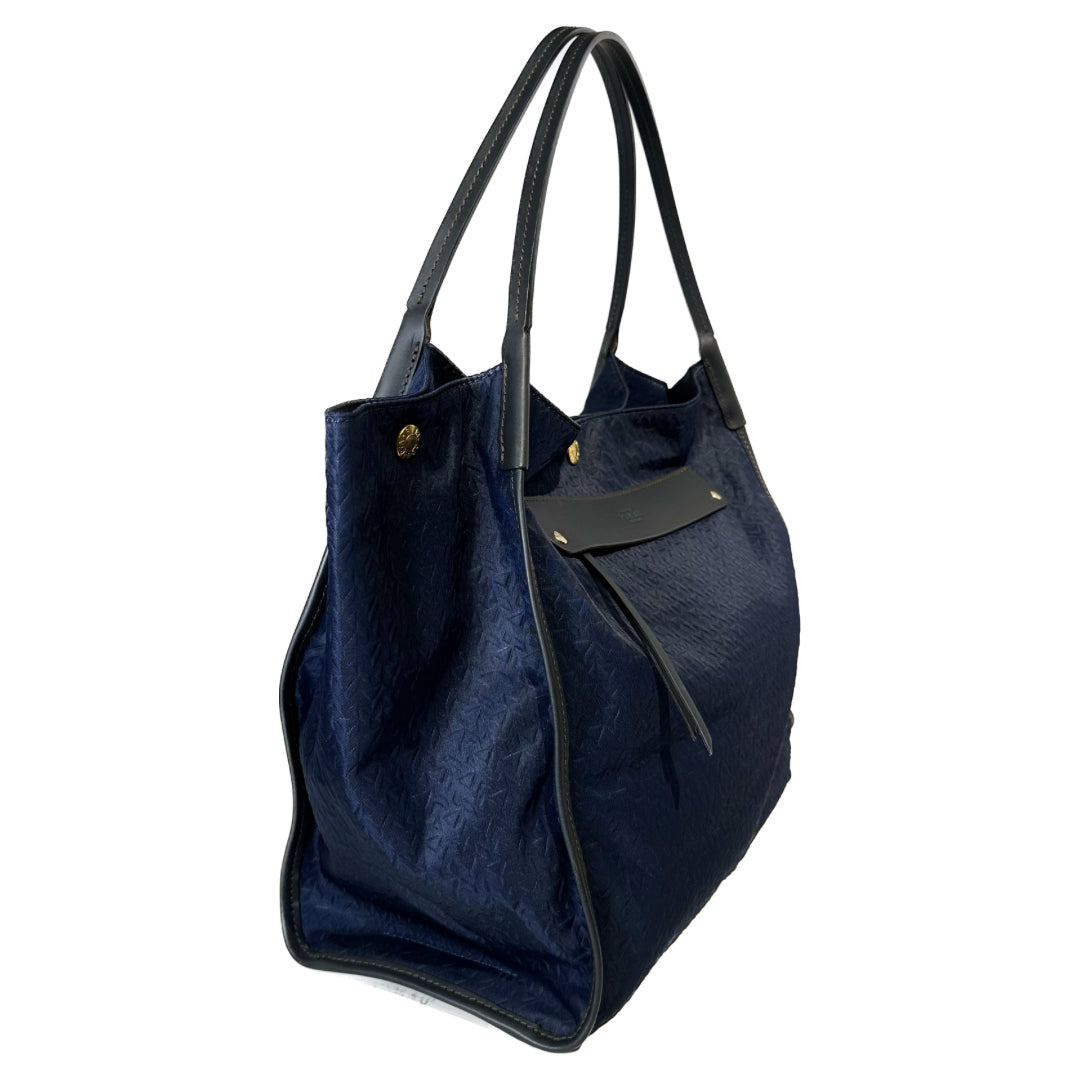 Butterfly Relief Lagrg Tote Bag / Navy Blue