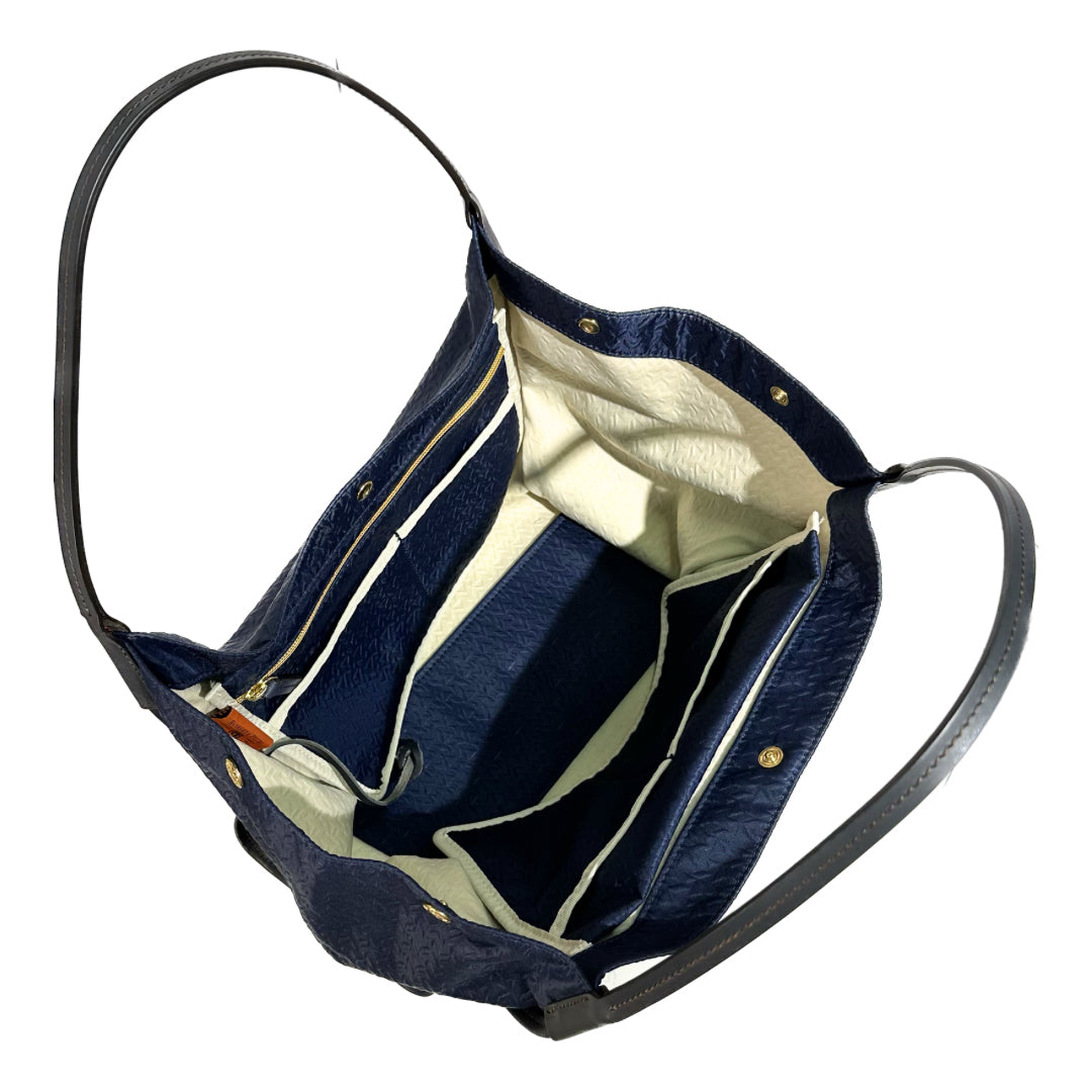 Butterfly Relief Lagrg Tote Bag / Navy Blue